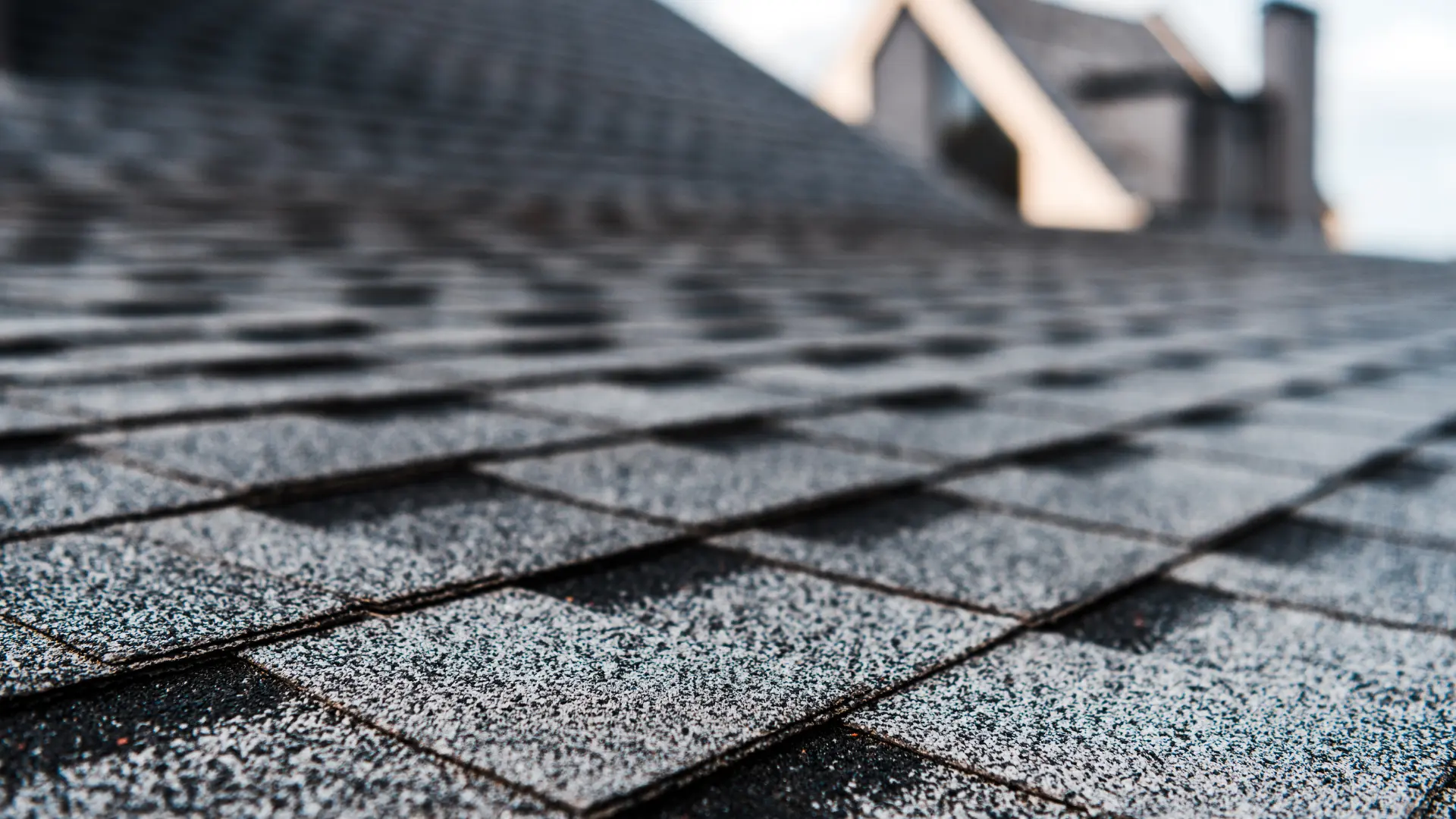 Does the color of your shingles make a difference?