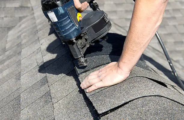 Professional Roof Replacement vs DIY Roof Replacement